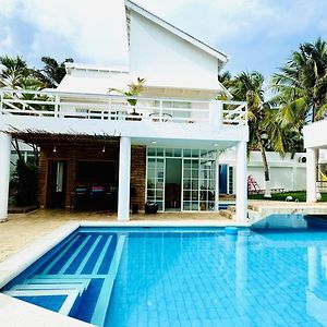 Villa Sea View